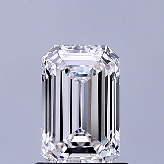 1.12 ct. emerald Lab Grown Diamond front image