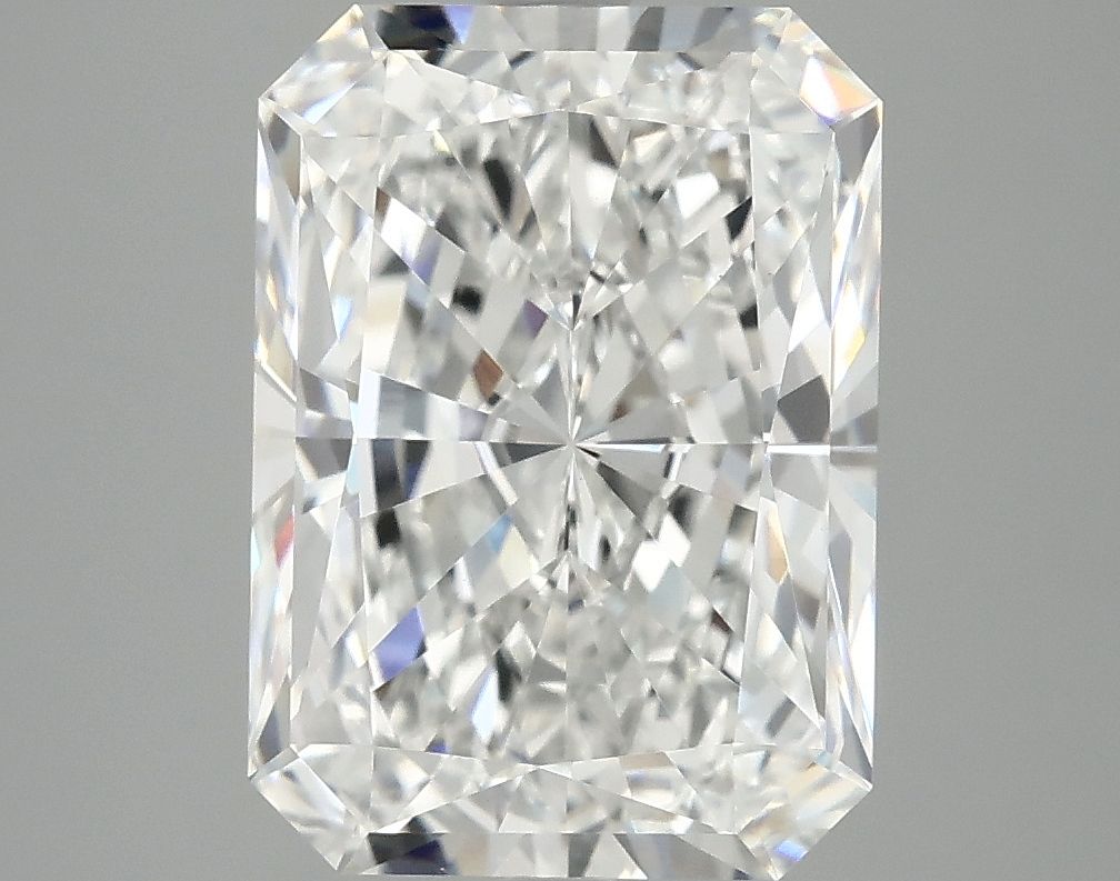 4.86 ct. radiant Lab Grown Diamond front image