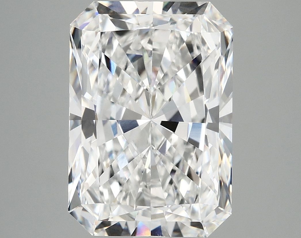 5.04 ct. radiant Lab Grown Diamond front image