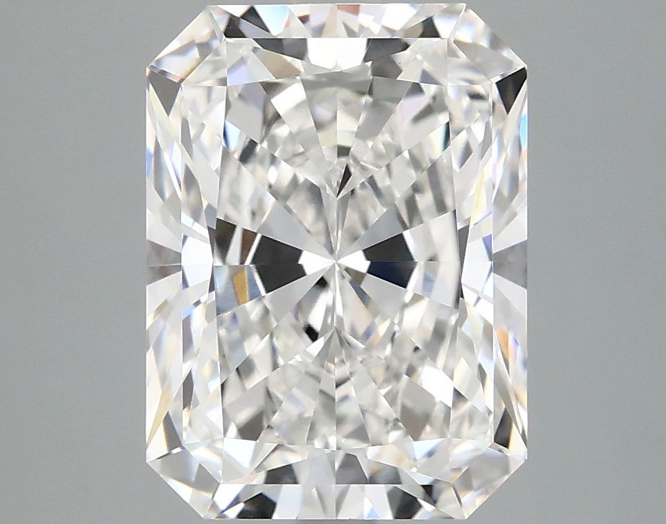4.18 ct. radiant Lab Grown Diamond front image