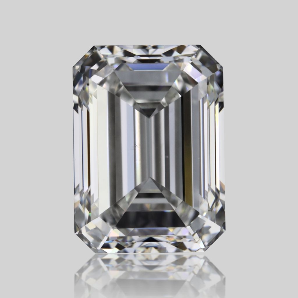 0.80 ct Emerald diamond