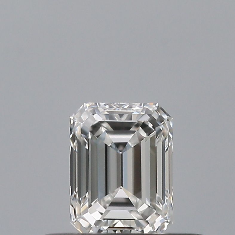 0.34 Carat Emerald Diamond E VVS1