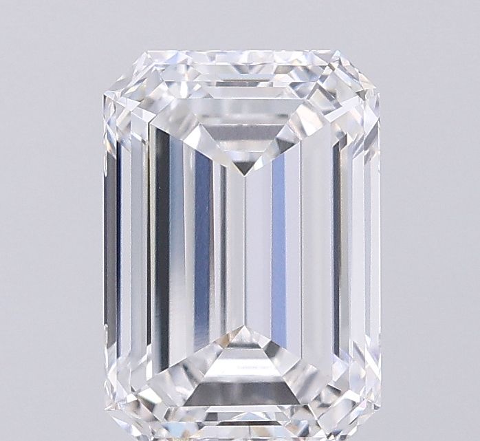 2.51 ct. emerald Lab Grown Diamond front image