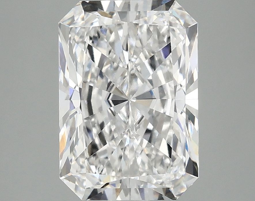 3.08 ct. radiant Lab Grown Diamond front image