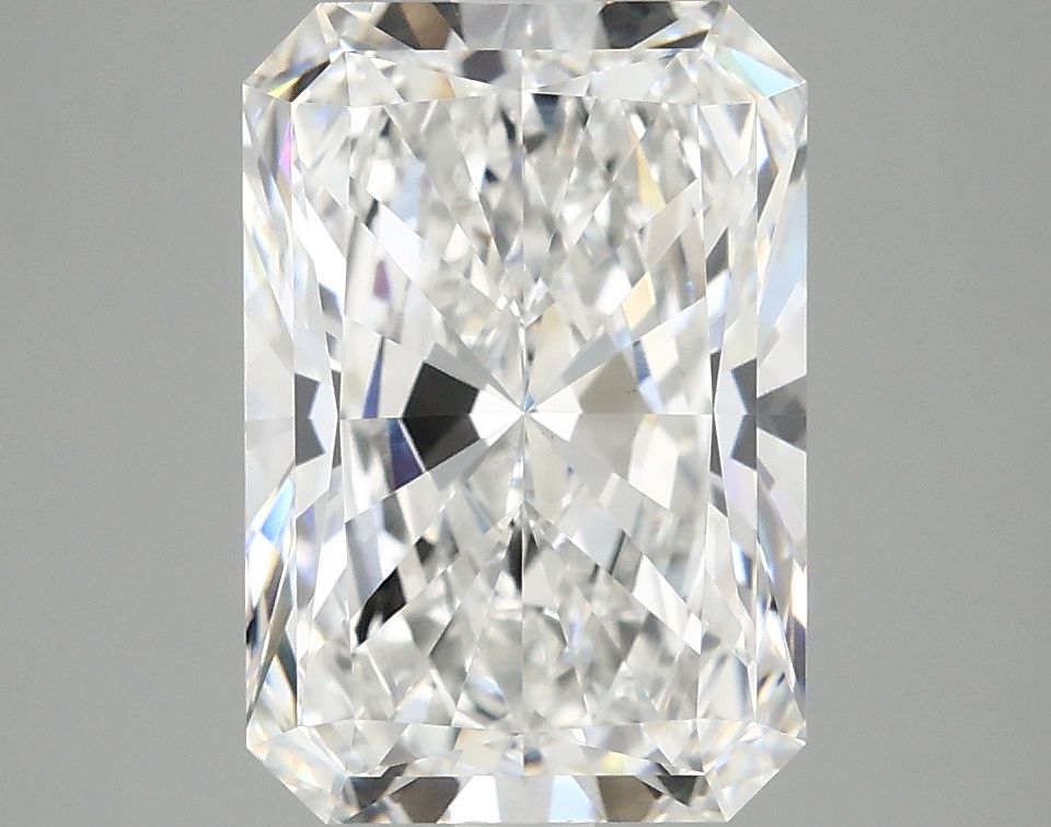 4.04 ct. radiant Lab Grown Diamond front image