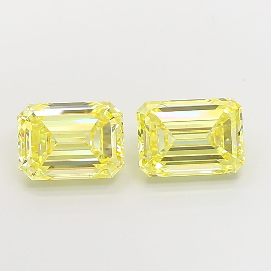 3.04 ct. emerald Lab Grown Diamond front image