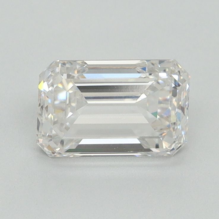 1.06 ct. emerald Lab Grown Diamond front image