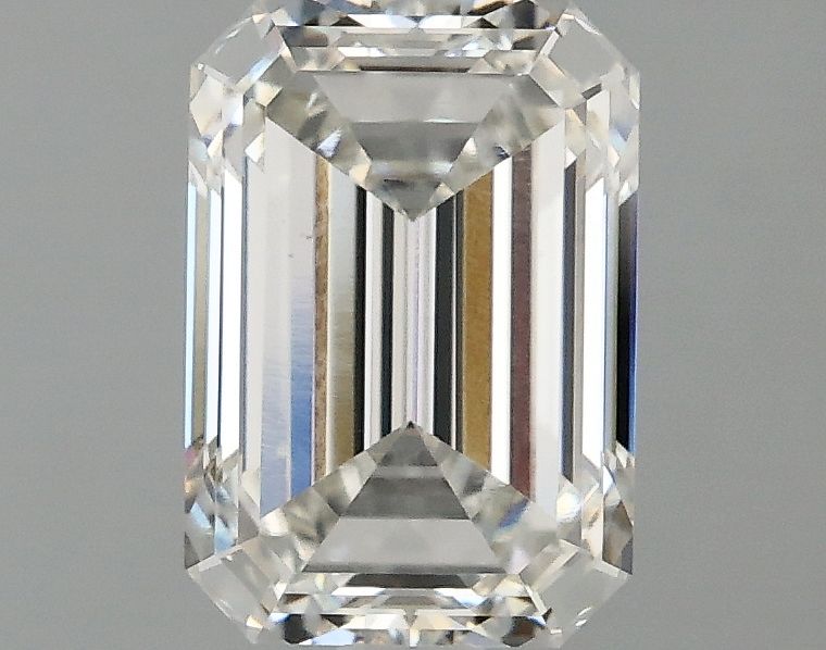 1.59 ct. emerald Lab Grown Diamond front image