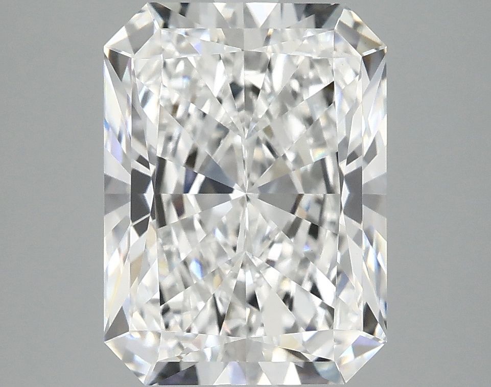 4.19 ct. radiant Lab Grown Diamond front image