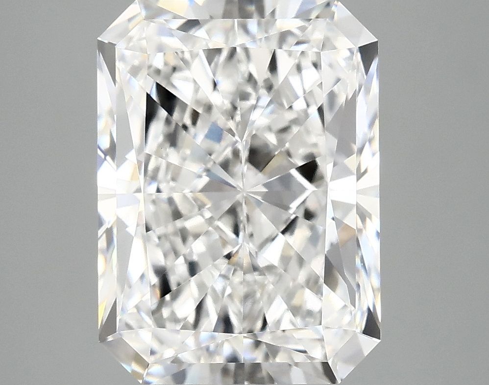 5.05 ct. radiant Lab Grown Diamond front image
