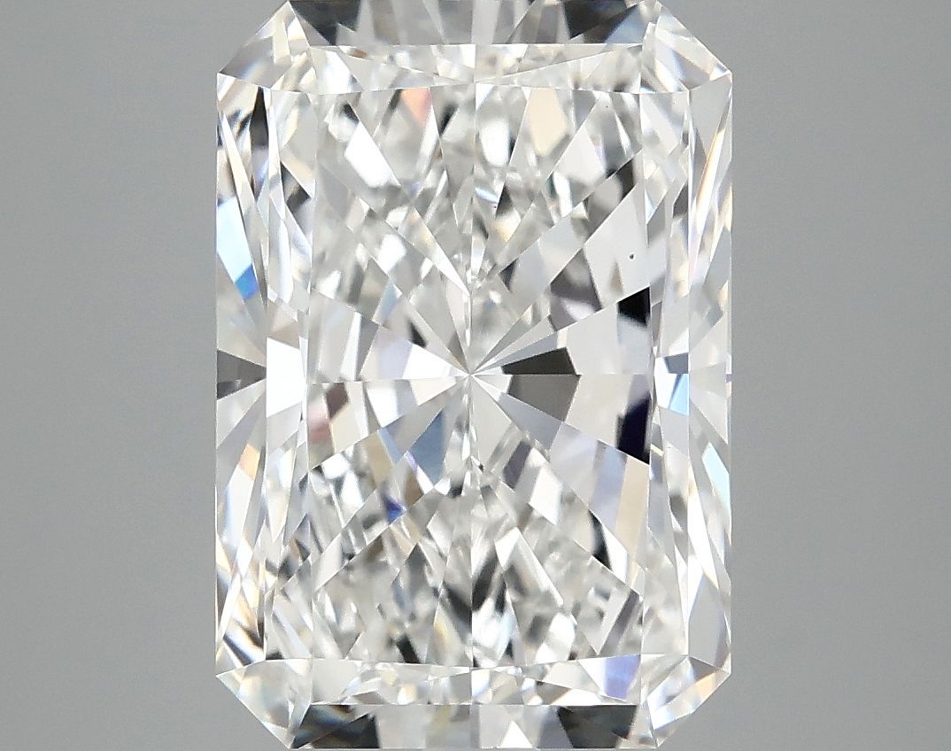 4.90 ct. radiant Lab Grown Diamond front image