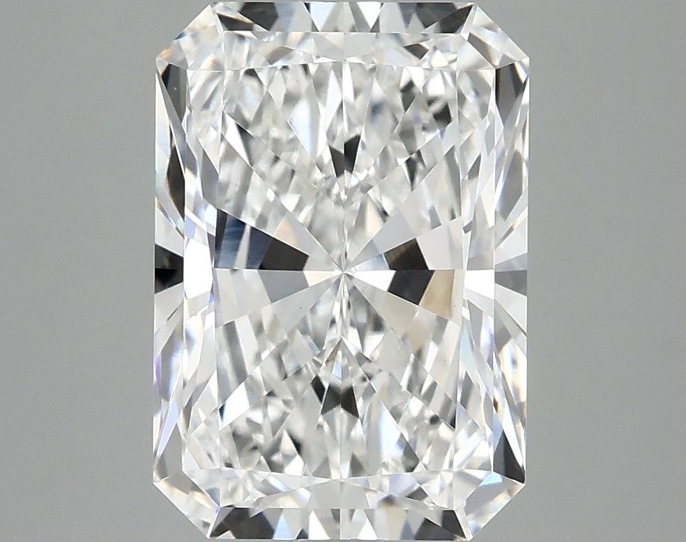 4.19 ct. radiant Lab Grown Diamond front image