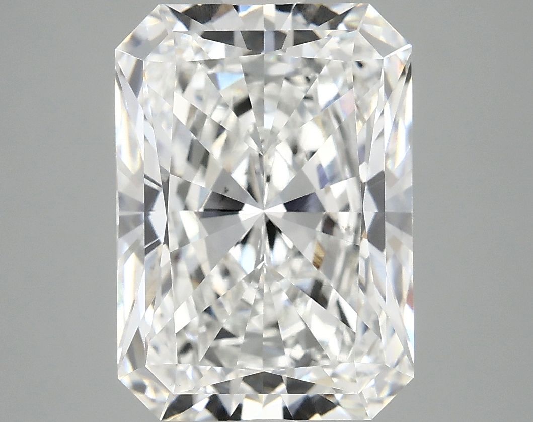 4.87 ct. radiant Lab Grown Diamond front image