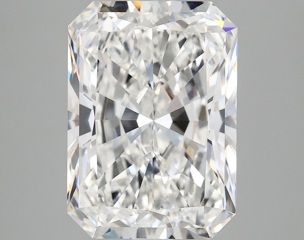 4.10 ct. radiant Lab Grown Diamond front image
