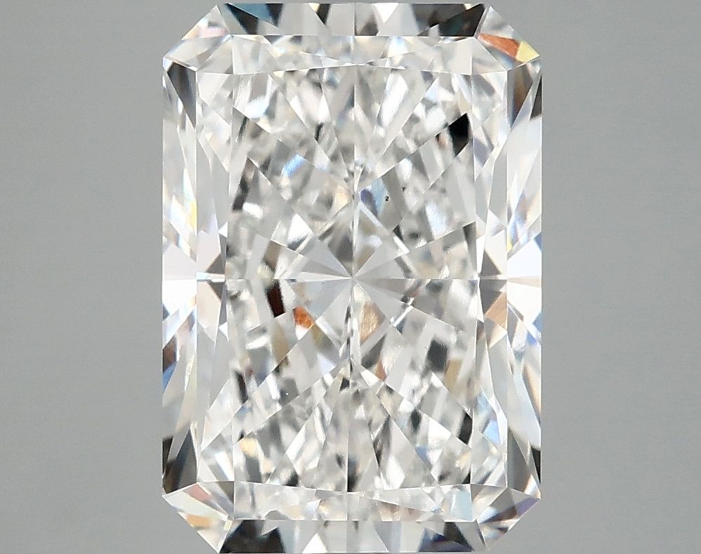 4.81 ct. radiant Lab Grown Diamond front image