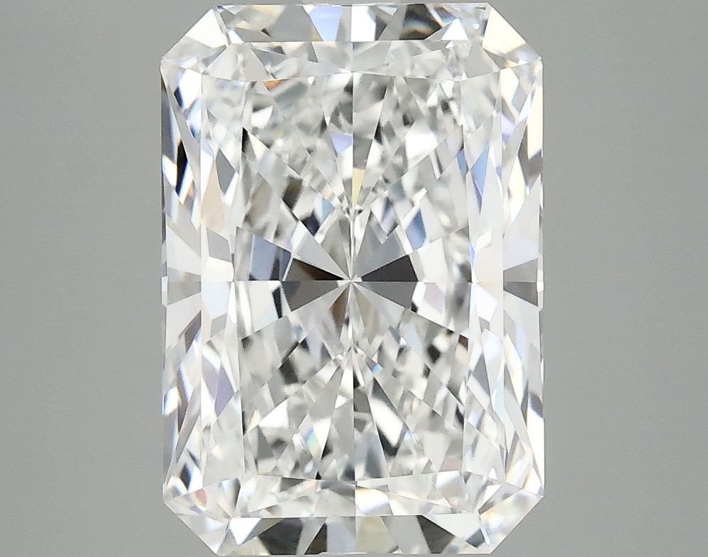 4.05 ct. radiant Lab Grown Diamond front image