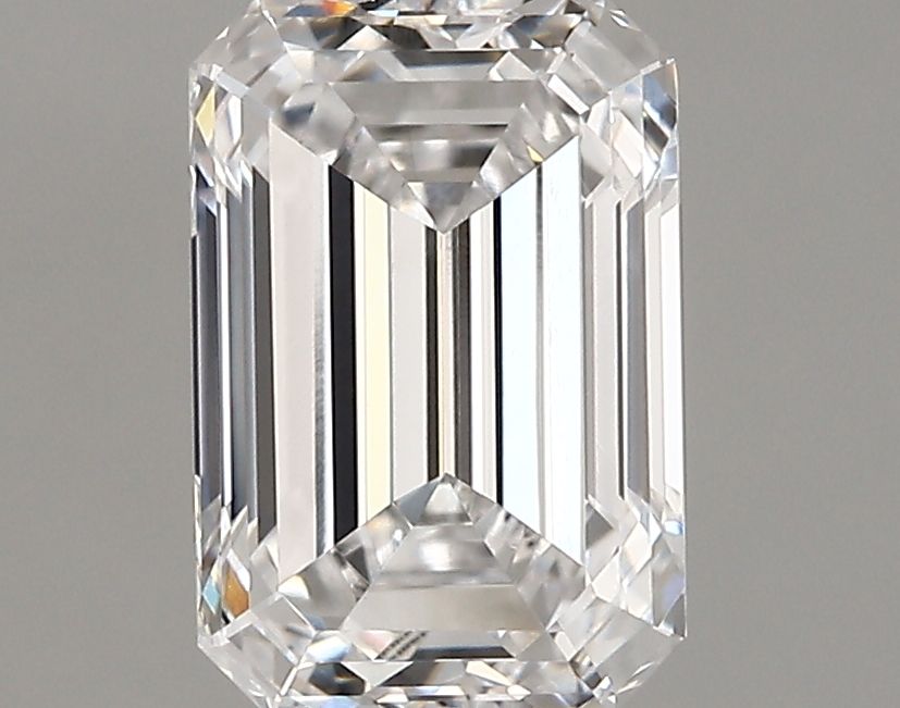 1.83 ct. emerald Lab Grown Diamond front image