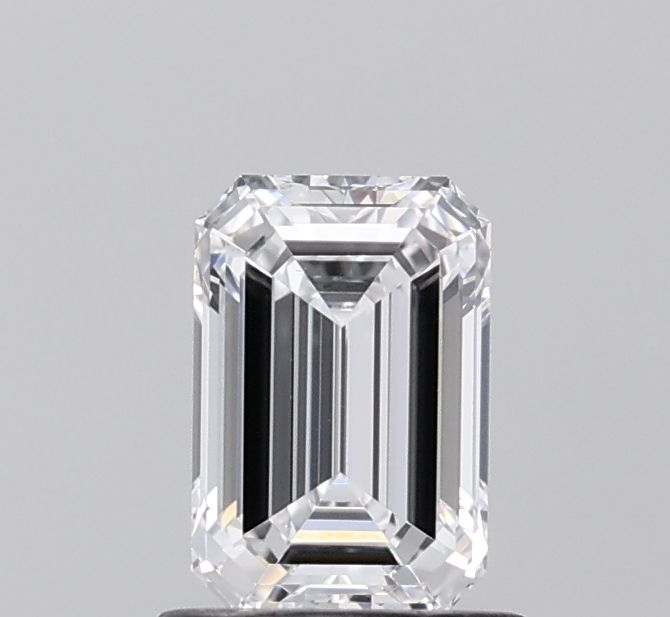 1.02 ct. emerald Lab Grown Diamond front image