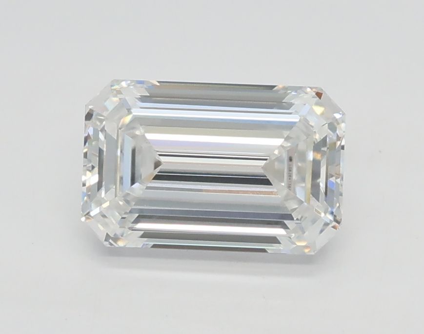 1.01 ct. emerald Lab Grown Diamond front image