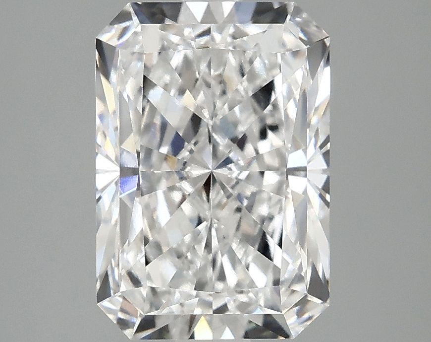 3.04 ct. radiant Lab Grown Diamond front image