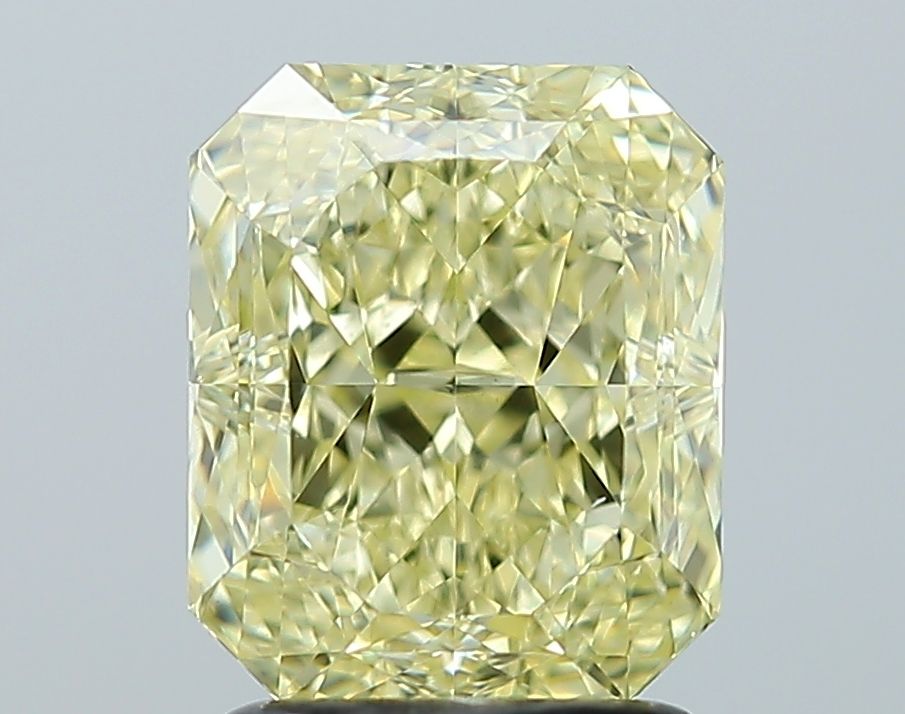 2.20 ct Radiant diamond