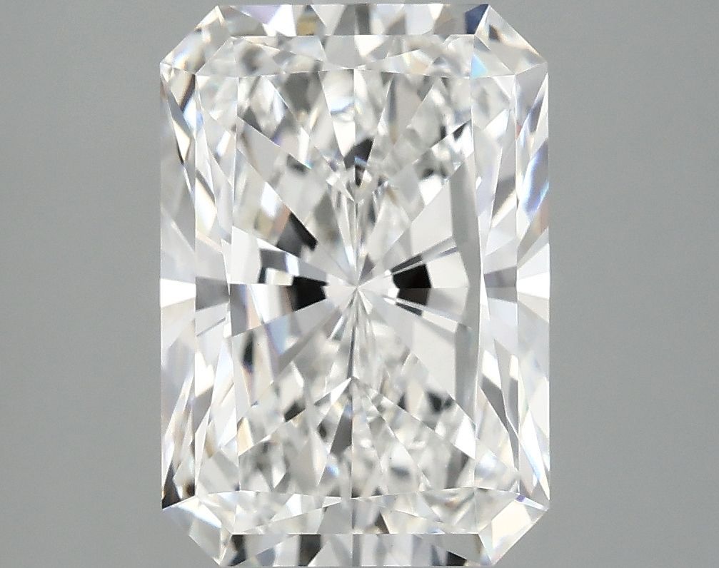 4.18 ct. radiant Lab Grown Diamond front image