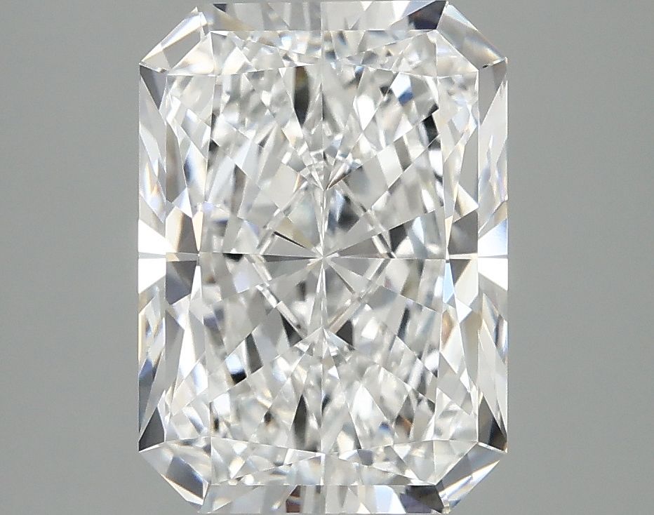 3.86 ct. radiant Lab Grown Diamond front image