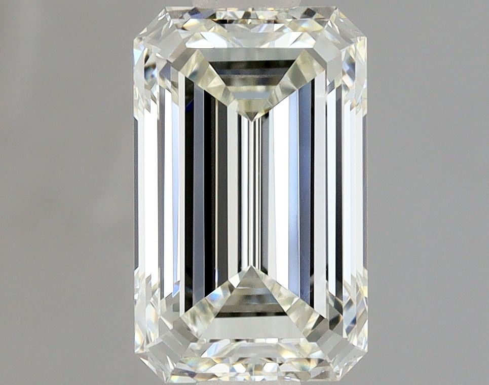 1.01 ct Emerald diamond