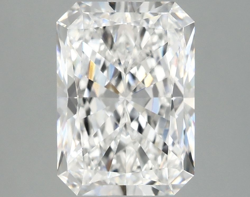 3.82 ct. radiant Lab Grown Diamond front image