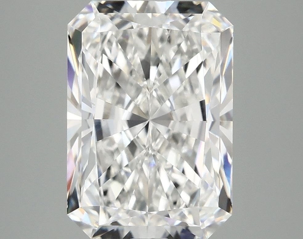 4.05 ct. radiant Lab Grown Diamond front image