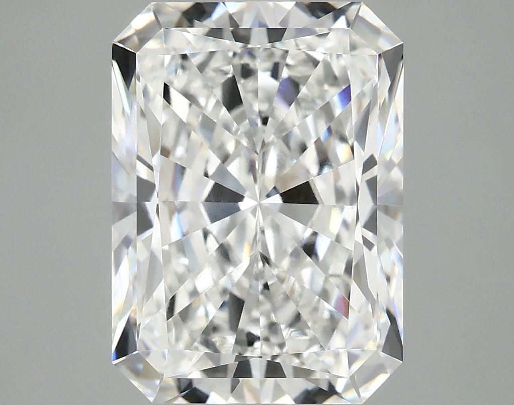 5.07 ct. radiant Lab Grown Diamond front image