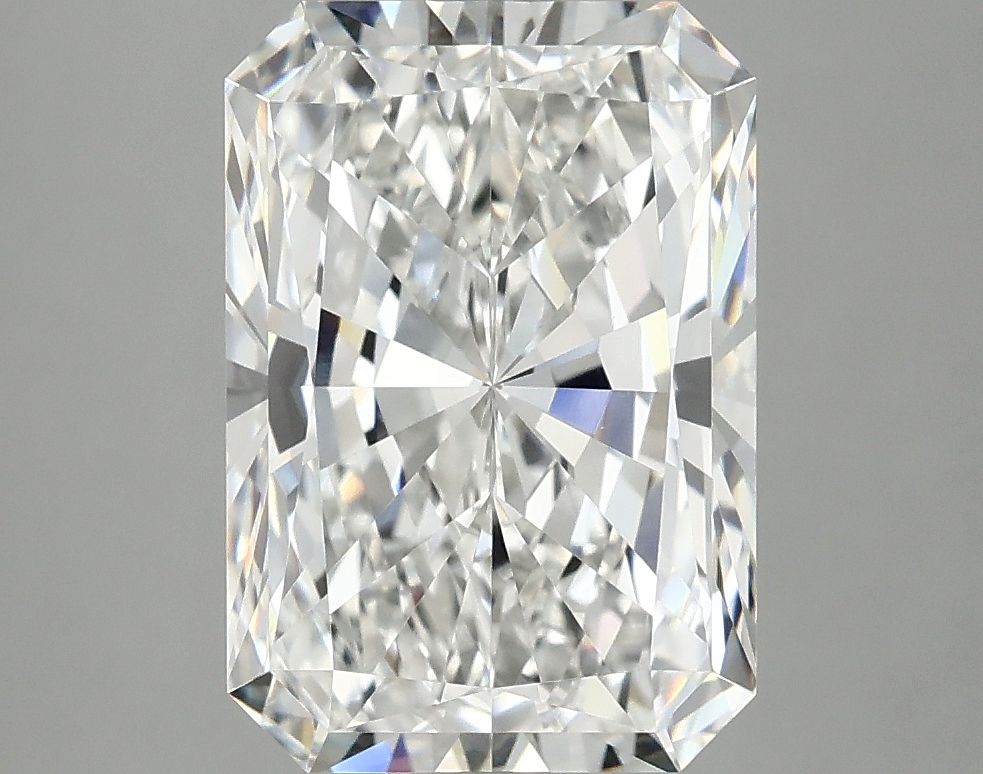 3.89 ct. radiant Lab Grown Diamond front image