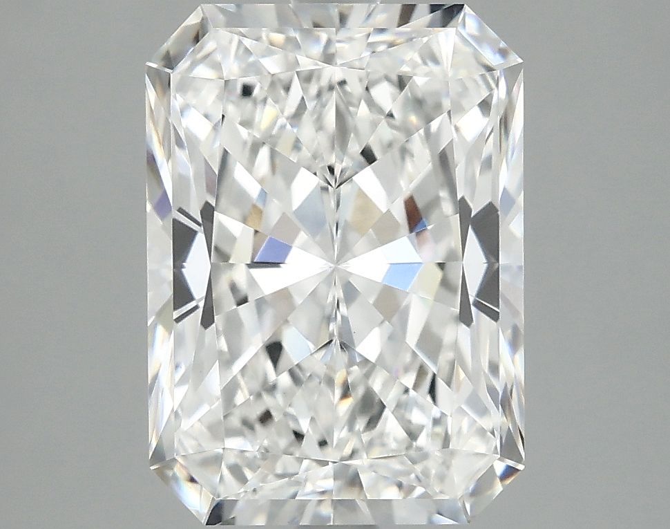 3.96 ct. radiant Lab Grown Diamond front image