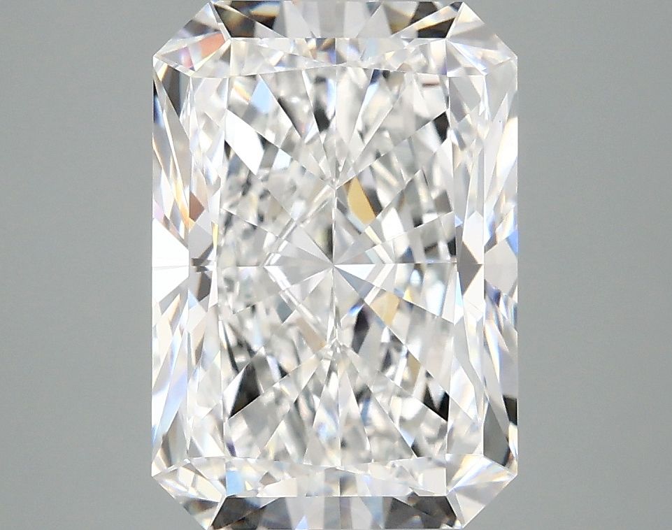 4.12 ct. radiant Lab Grown Diamond front image