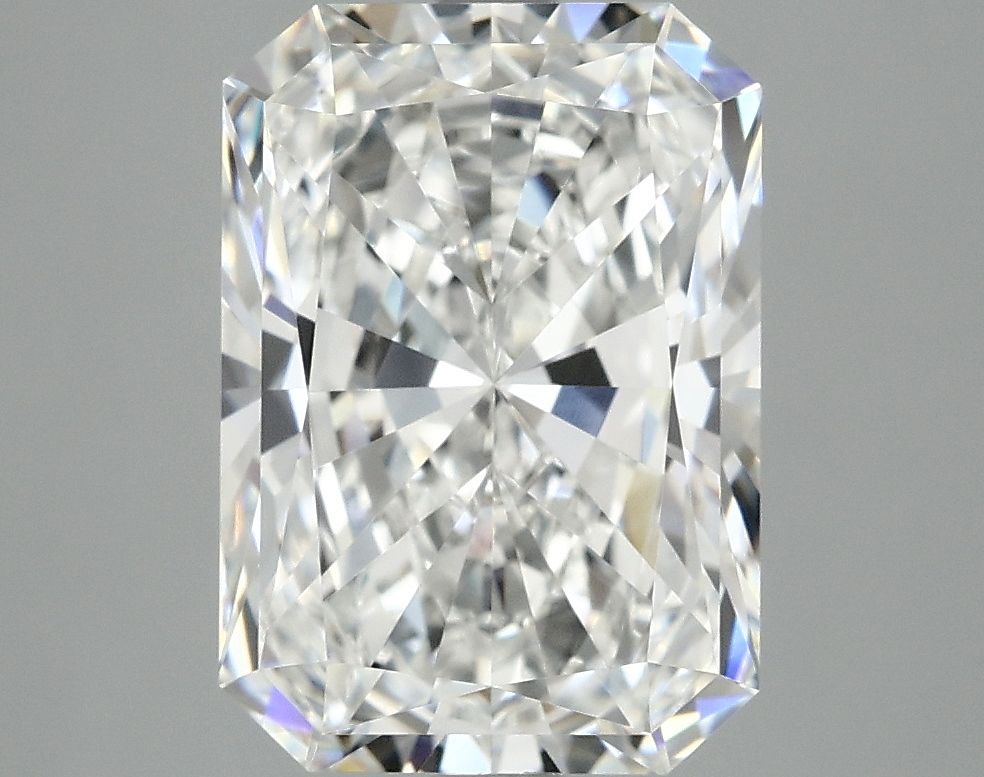 4.17 ct. radiant Lab Grown Diamond front image