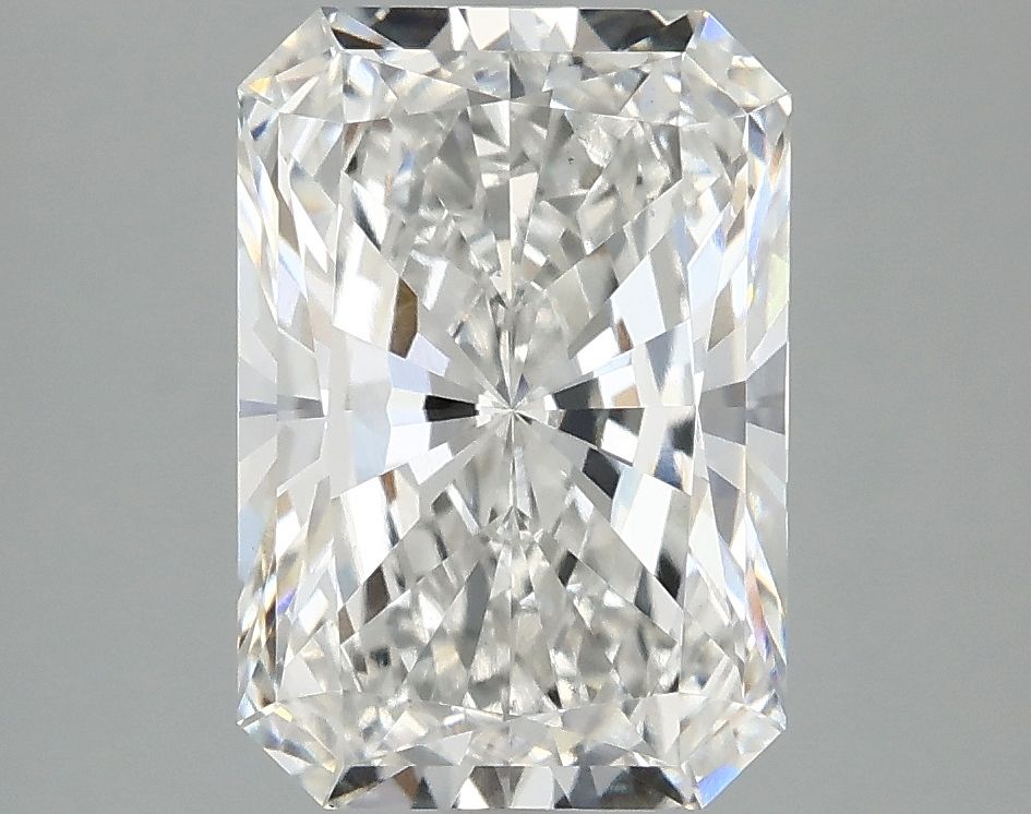 2.85 ct. radiant Lab Grown Diamond front image
