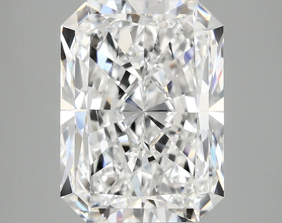 3.89 ct. radiant Lab Grown Diamond front image