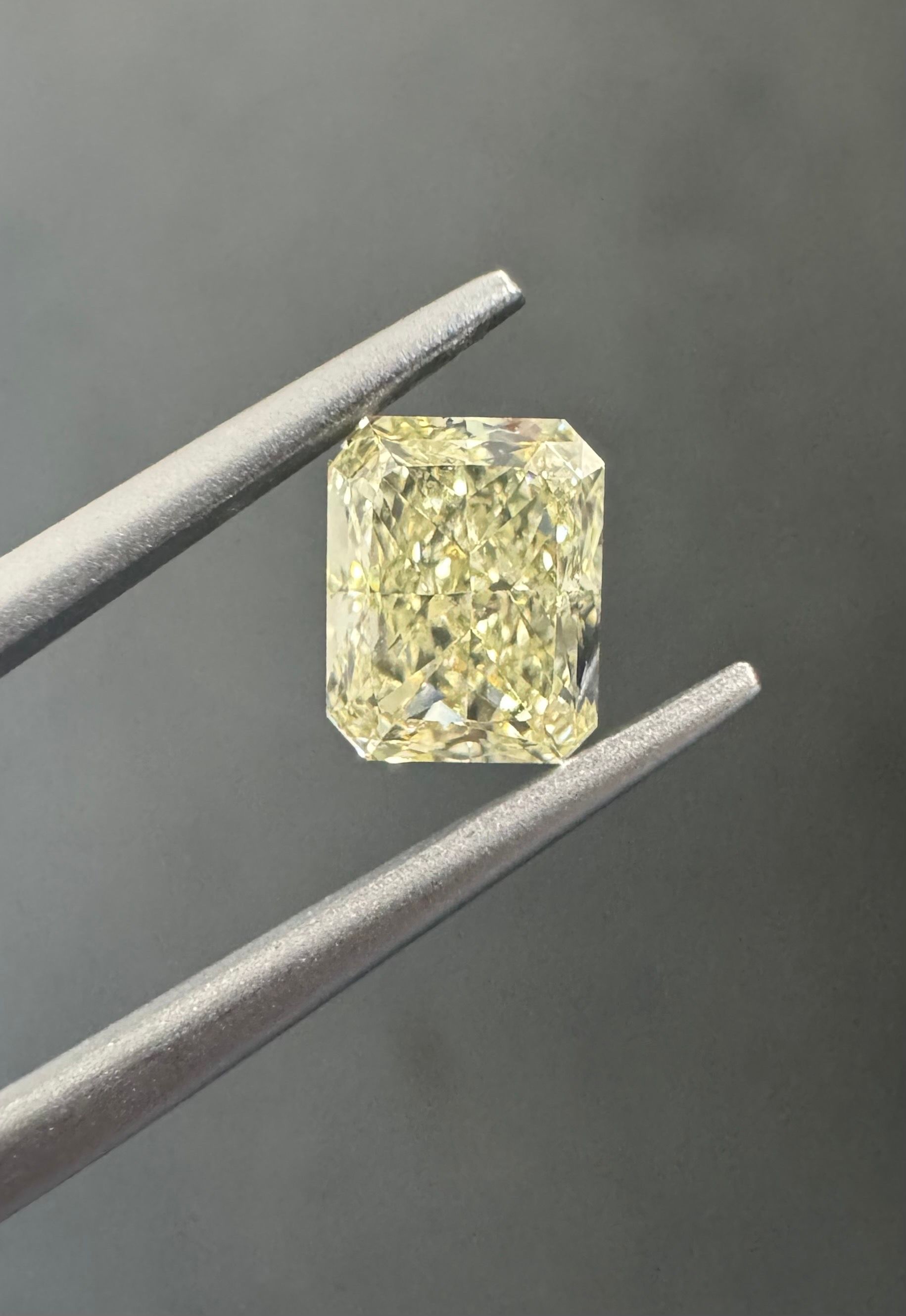 1.01 Carat Radiant Diamond W-X SI1