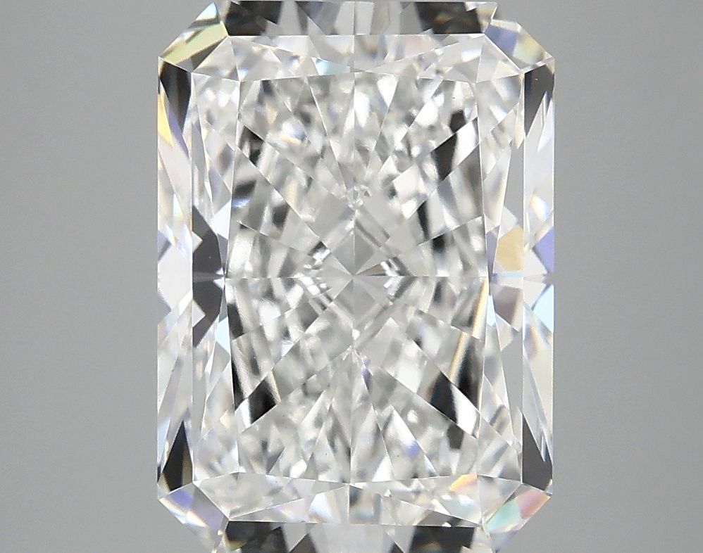 4.83 ct. radiant Lab Grown Diamond front image