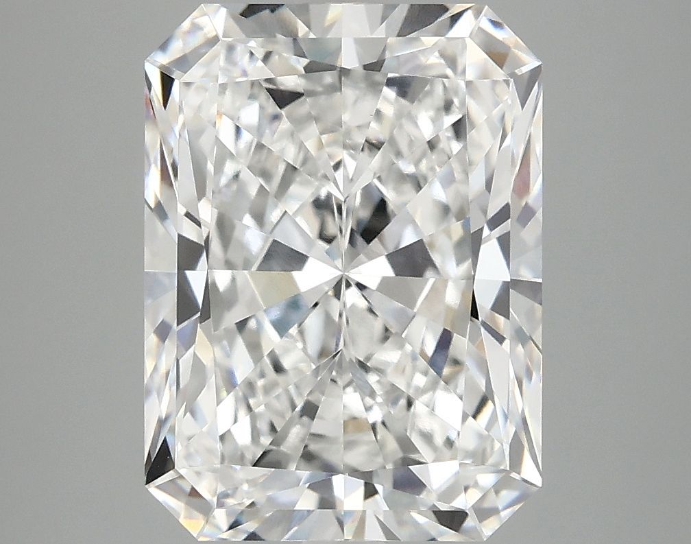 4.90 ct. radiant Lab Grown Diamond front image