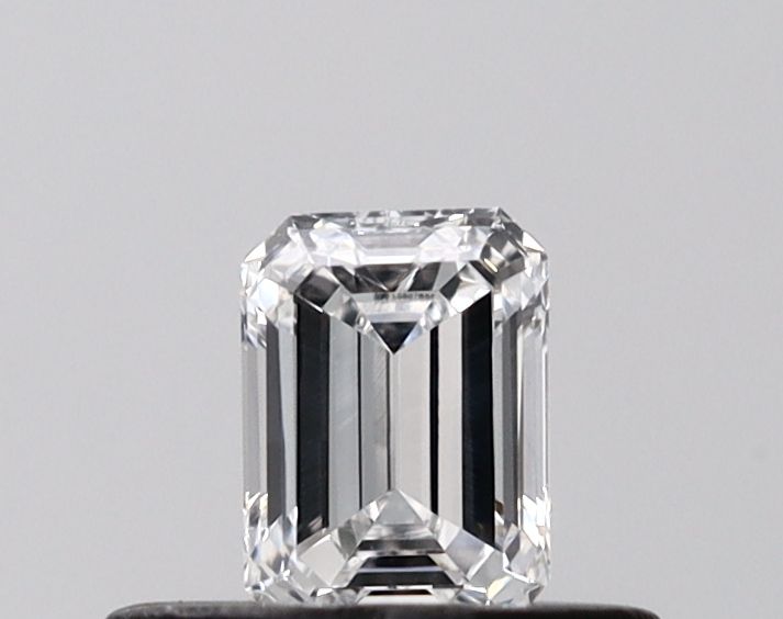 0.3 ct Emerald lab_grown_diamond