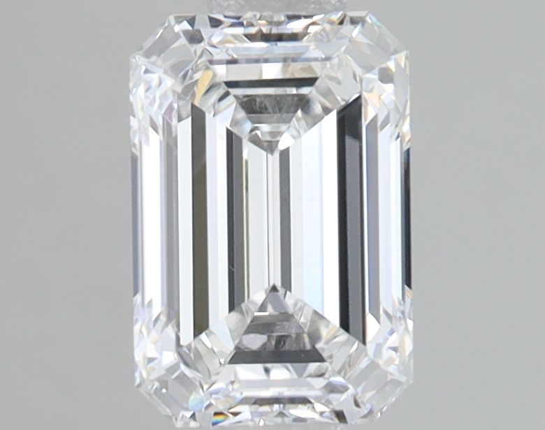1.57 ct. emerald Lab Grown Diamond front image