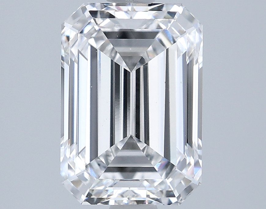 2.54 ct. emerald Lab Grown Diamond front image