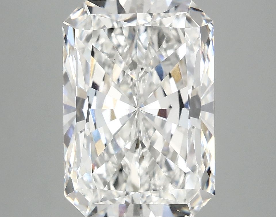 4.05 ct. radiant Lab Grown Diamond front image