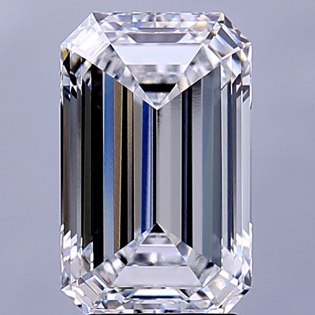 3.20 ct. emerald Lab Grown Diamond front image
