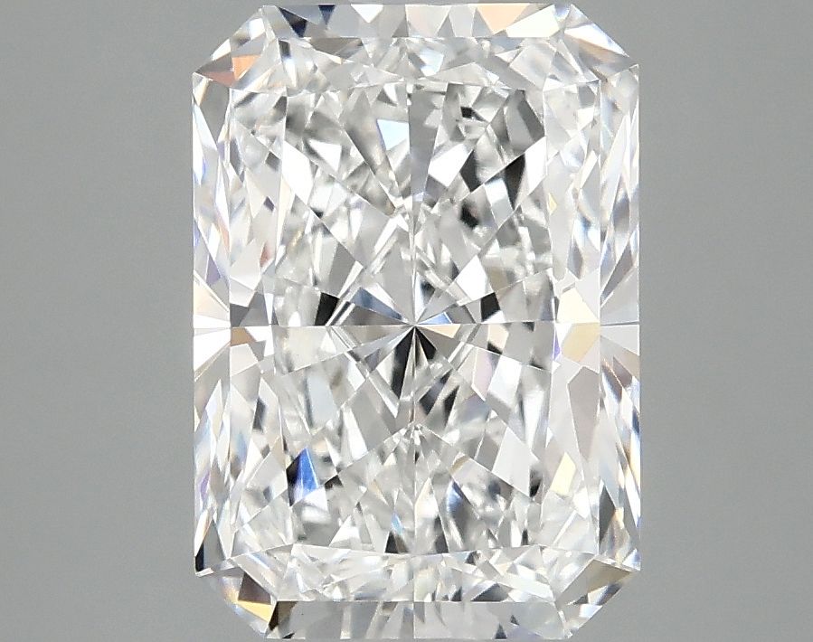 2.97 ct. radiant Lab Grown Diamond front image