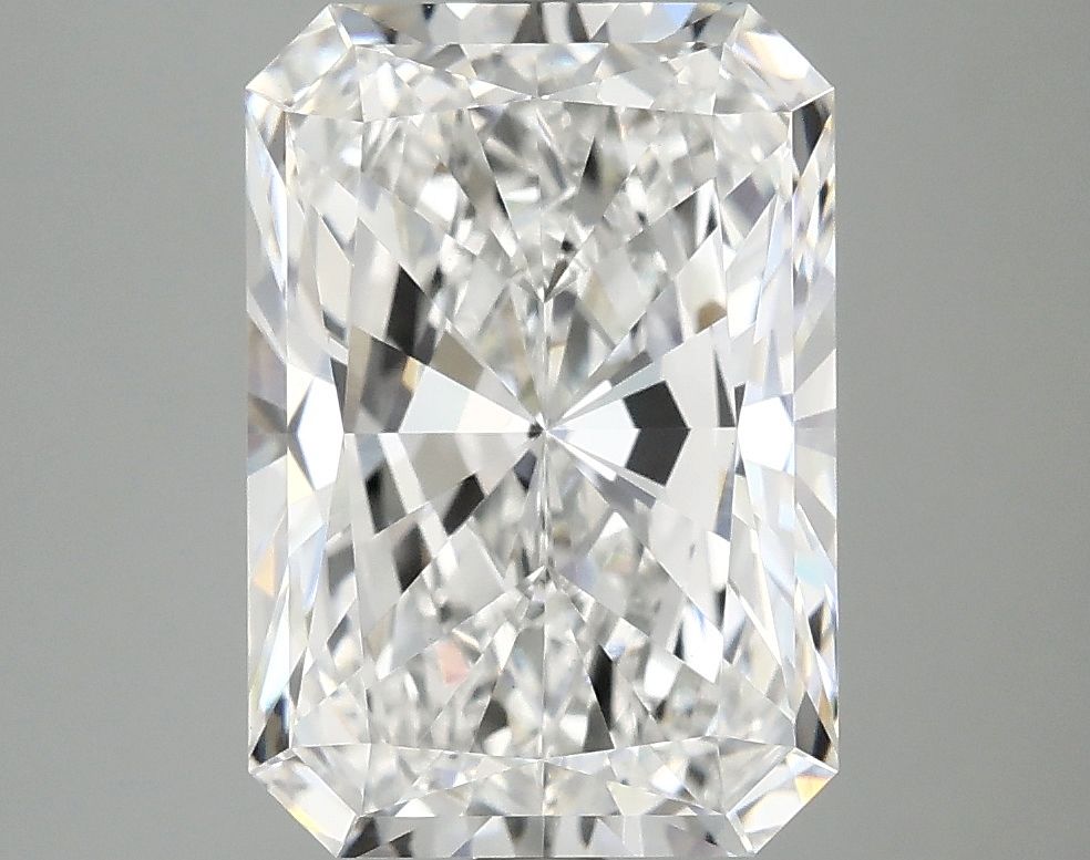 4.10 ct. radiant Lab Grown Diamond front image