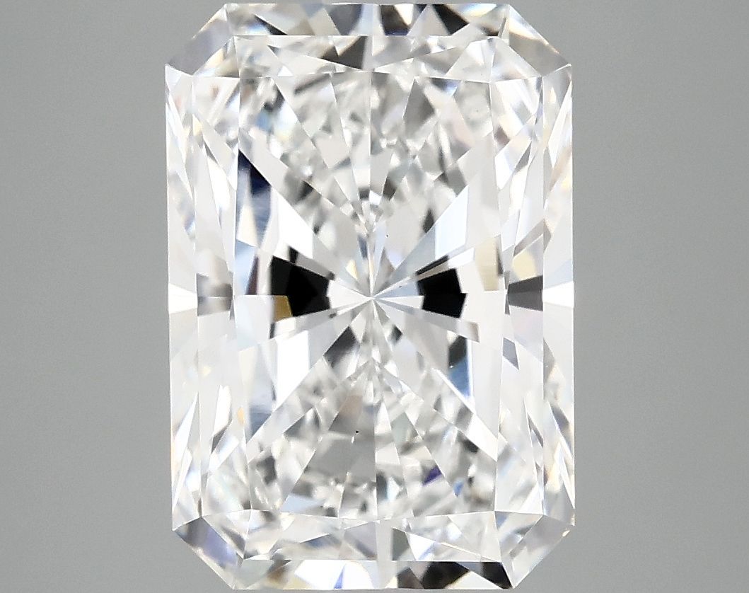 5.09 ct. radiant Lab Grown Diamond front image