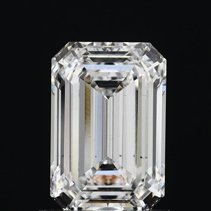 1.32 ct. emerald Lab Grown Diamond front image