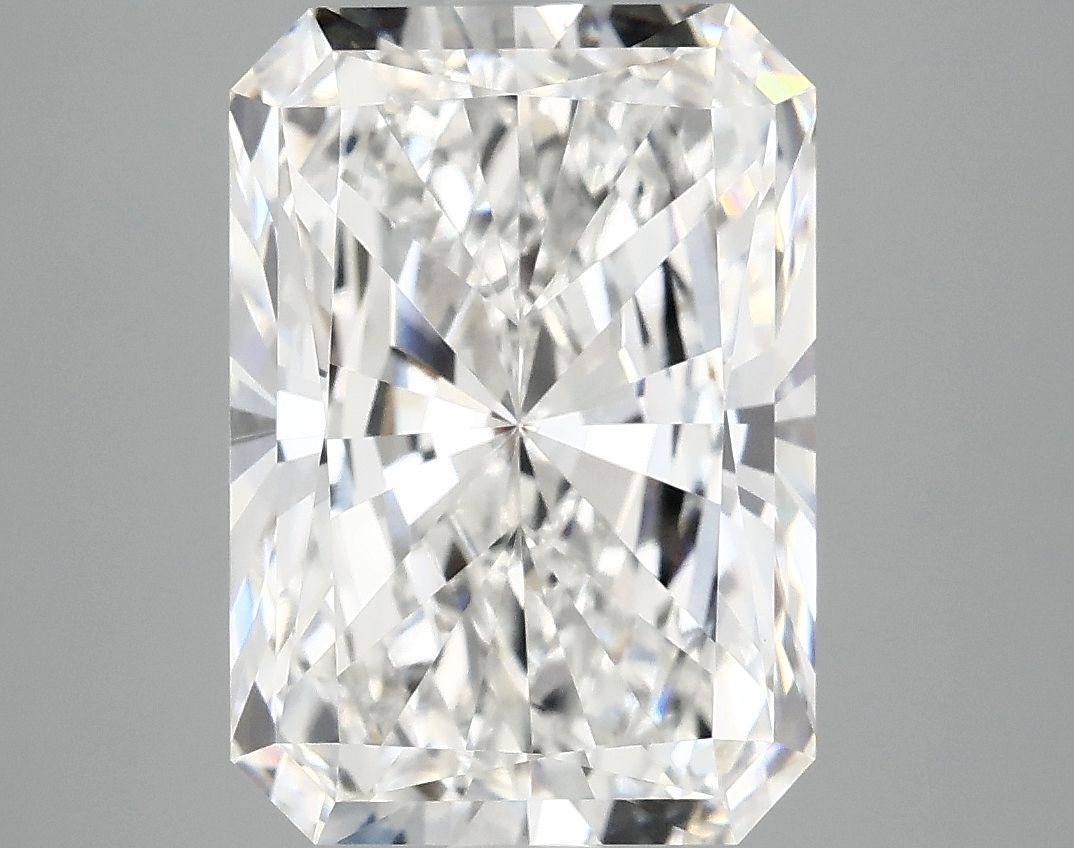 5.07 ct. radiant Lab Grown Diamond front image